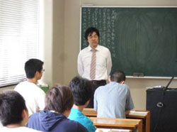 松野講師による講義