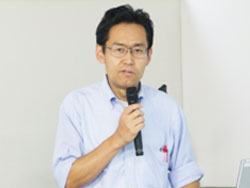 村越様による講演