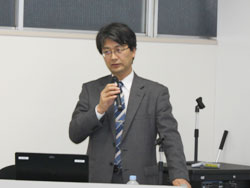 藤原様による講演