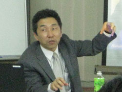 金治課長による講演