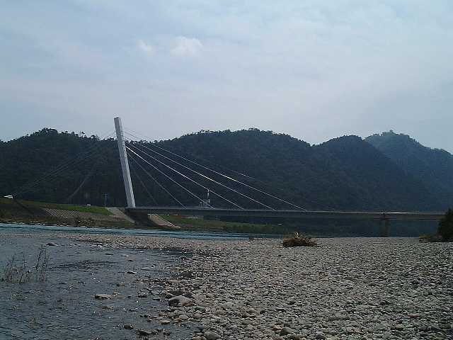 鵜飼大橋 一般社団法人 日本橋梁建設協会